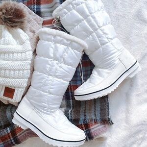 Global win white snowboots